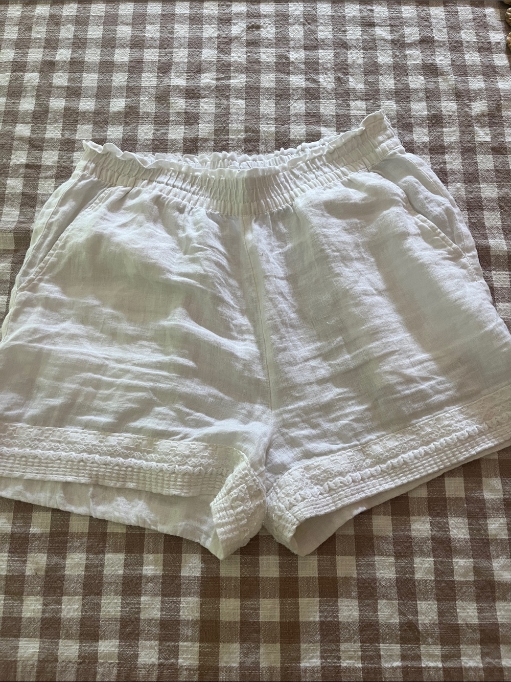 Sigrid Olsen White High-Waist Linen Shorts with Smocked Hem Trim